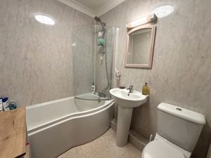 Family Bathroom- click for photo gallery